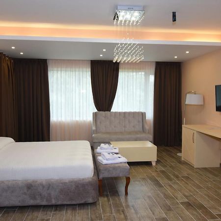 Monte Mare Hotel Wlora Zewnętrze zdjęcie
