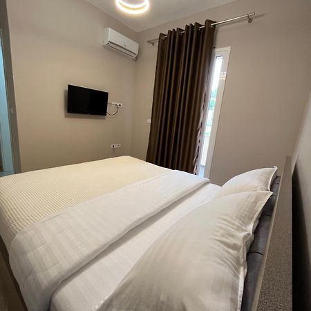 Monte Mare Hotel Wlora Zewnętrze zdjęcie