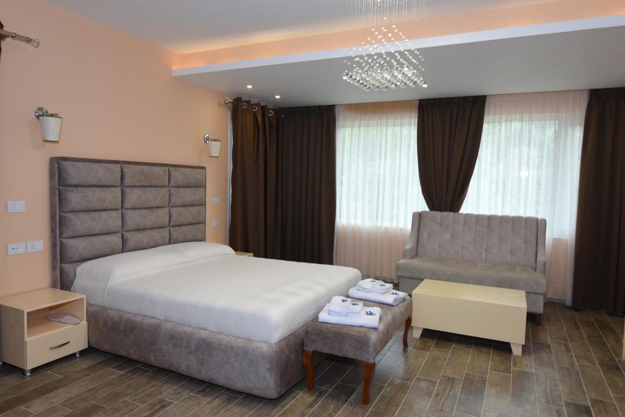 Monte Mare Hotel Wlora Zewnętrze zdjęcie