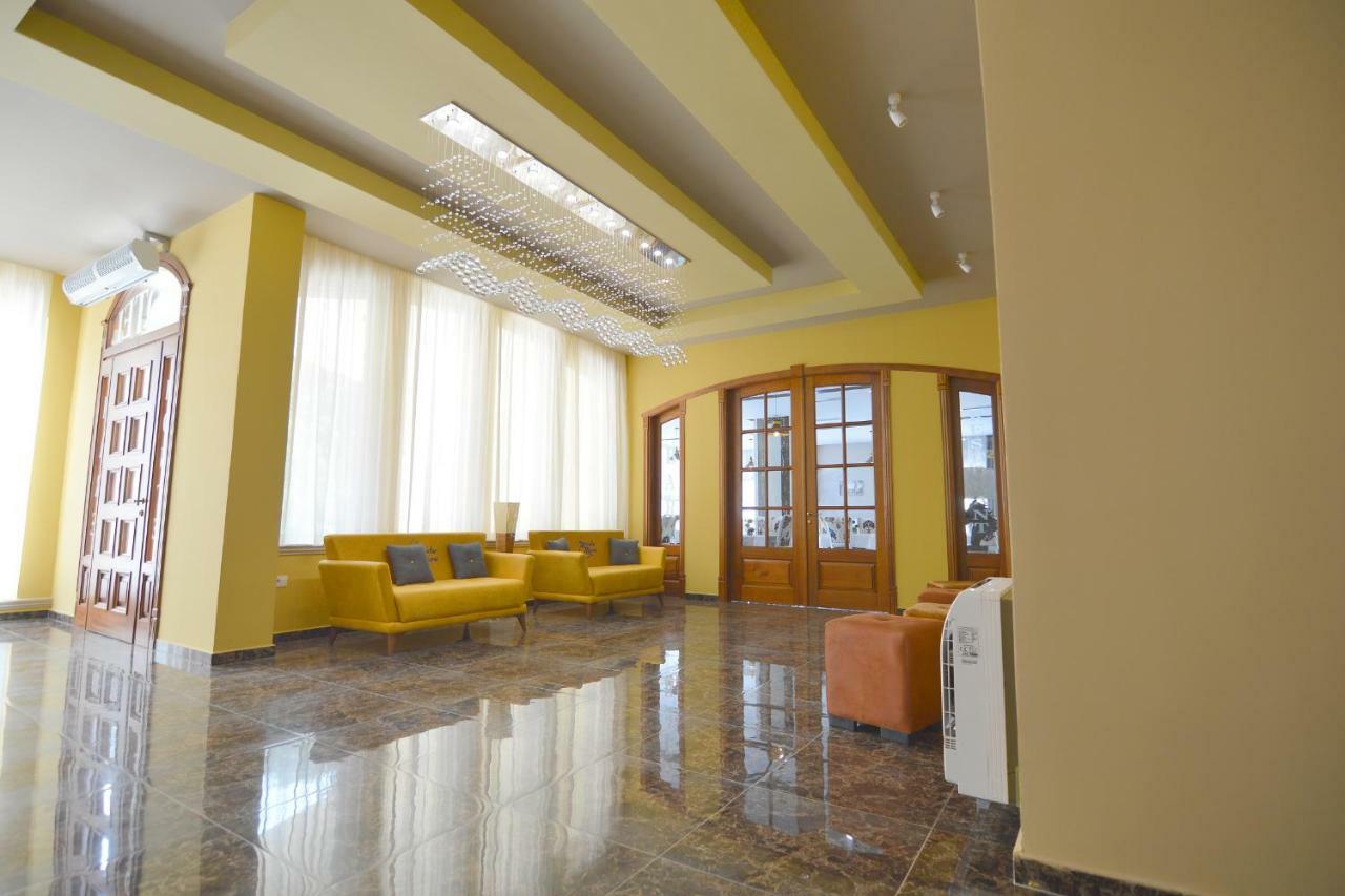 Monte Mare Hotel Wlora Zewnętrze zdjęcie